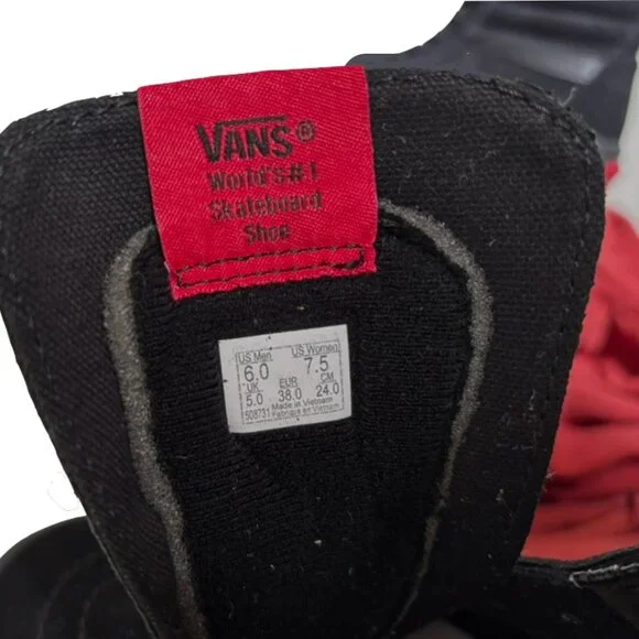 NWOB vans | Sk8-Hi Skate Shoe - Black Monochrome | Unisex W 7.5/M 6 - Picture 10 of 11